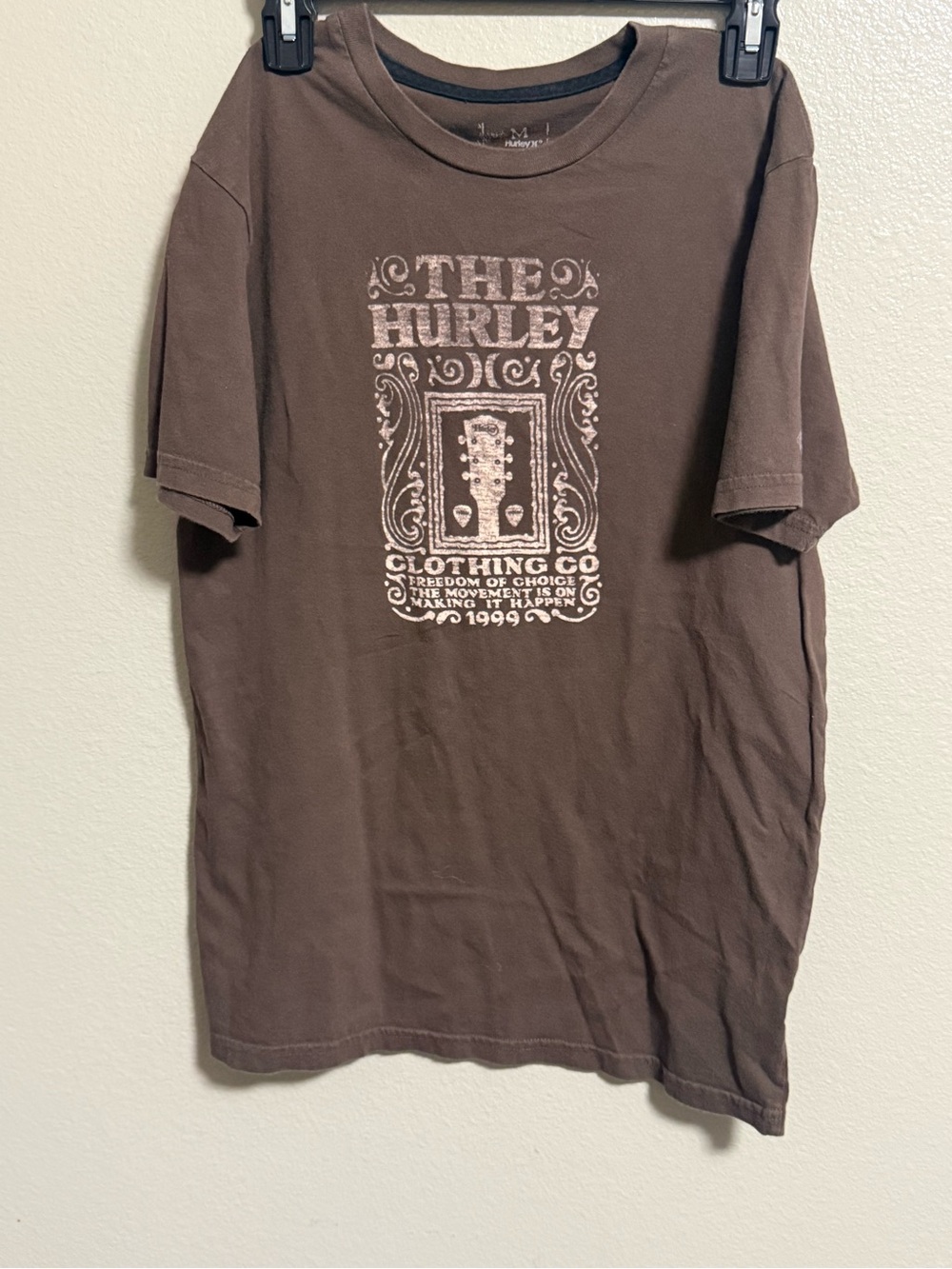 Hurley Brown Graphic Short Sleeve Tee with Vintage Print